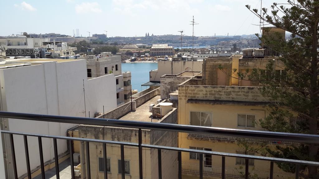 Am Apartments Sliema Ngoại thất bức ảnh